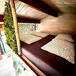 Апартаменты Jungle Style With Jacuzzi ,sauna And Garden Near Amsterdam *