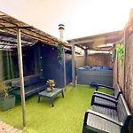 Jungle Style With Jacuzzi ,sauna And Garden Near Amsterdam Апартаменты *