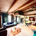 Jungle Style With Jacuzzi ,sauna And Garden Near Amsterdam * Vijfhuizen