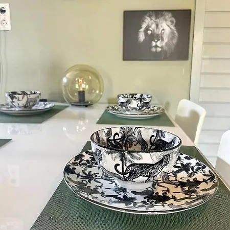 Jungle Style With Jacuzzi ,sauna And Garden Near Amsterdam Apartamento