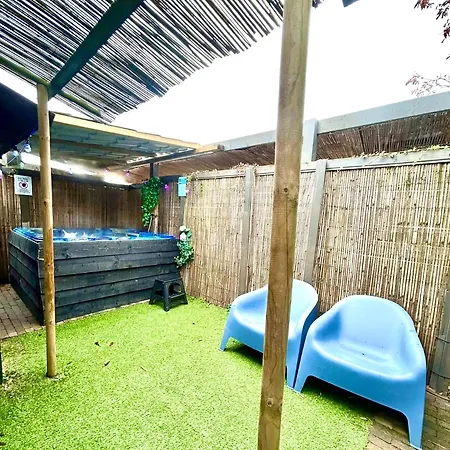 Jungle Style With Jacuzzi ,sauna And Garden Near Amsterdam Apartment *