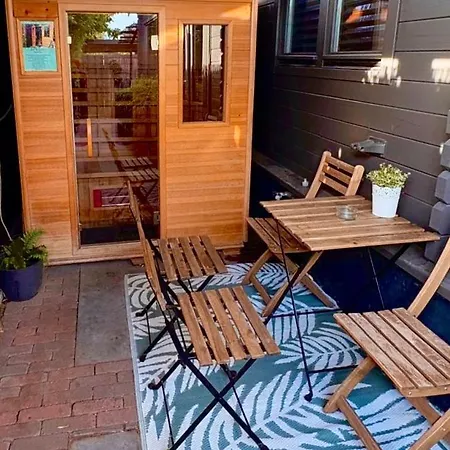 Lejlighed Private Wellnes With Jacuzzi ,sauna And Garden Between Amsterdam Haarlem And Schiphol Airport Vijfhuizen