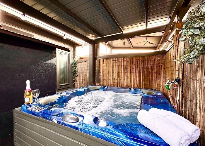 Jungle Style With Jacuzzi ,sauna And Garden Near Amsterdam *