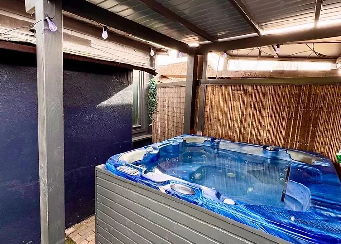 Appartement Jungle Style With Jacuzzi ,sauna And Garden Near Amsterdam *