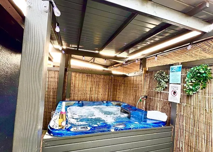 Appartement Jungle Style With Jacuzzi ,sauna And Garden Near Amsterdam Vijfhuizen