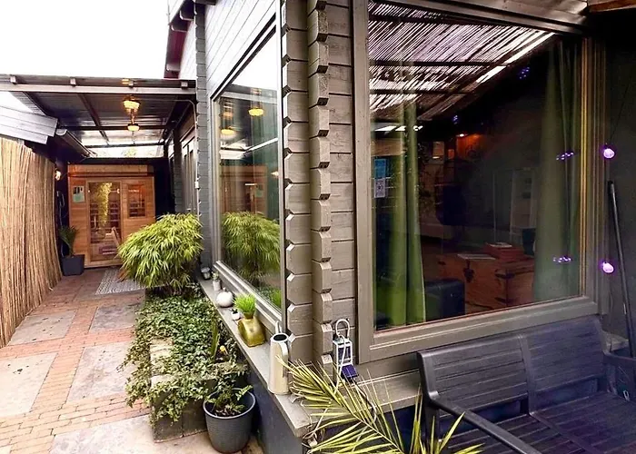 Appartement Jungle Style With Jacuzzi ,sauna And Garden Near Amsterdam Vijfhuizen