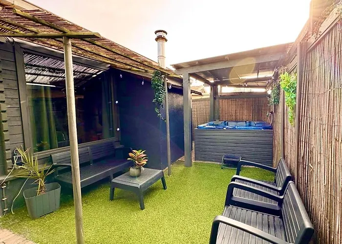 Jungle Style With Jacuzzi ,sauna And Garden Near Amsterdam Appartement *