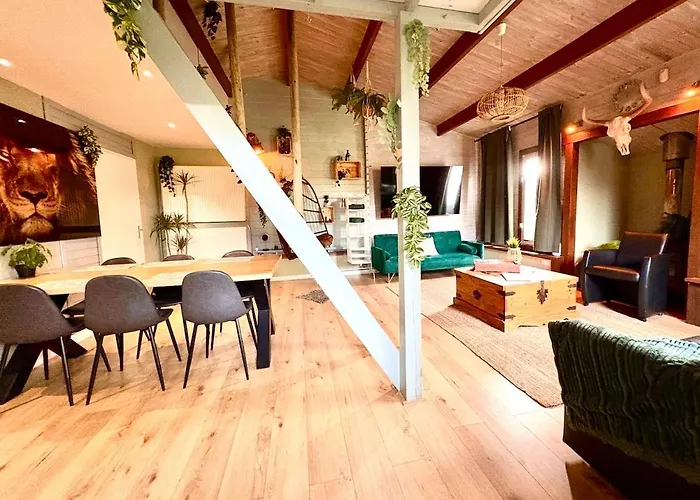 아파트 Jungle Style With Jacuzzi ,sauna And Garden Near Amsterdam Vijfhuizen